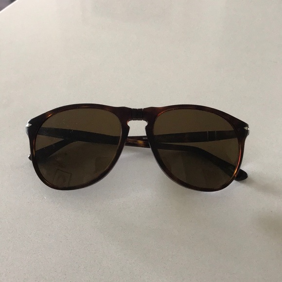 Persol Sunglasses - Havana Brown Polarized - Picture 4 of 7